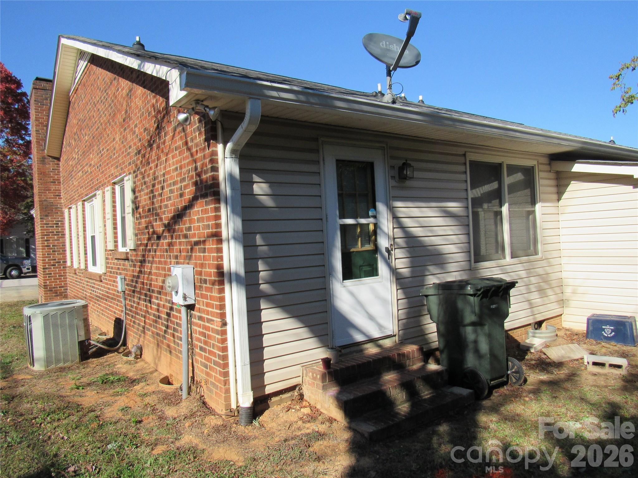 104 Neely Court