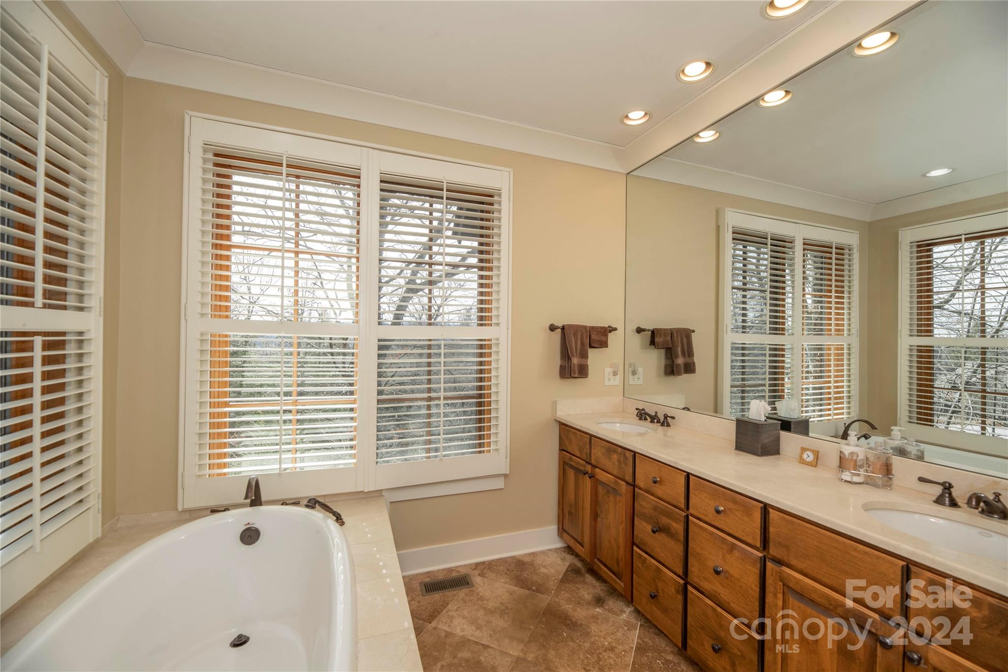 Straus Park - Residential