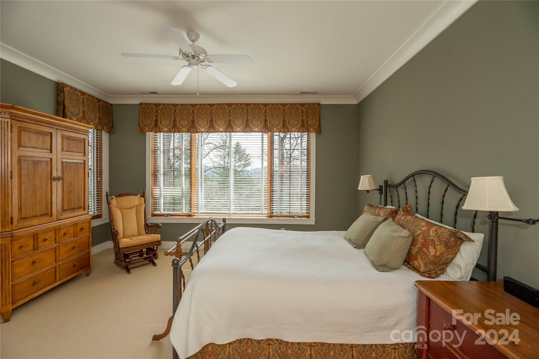 Straus Park - Residential