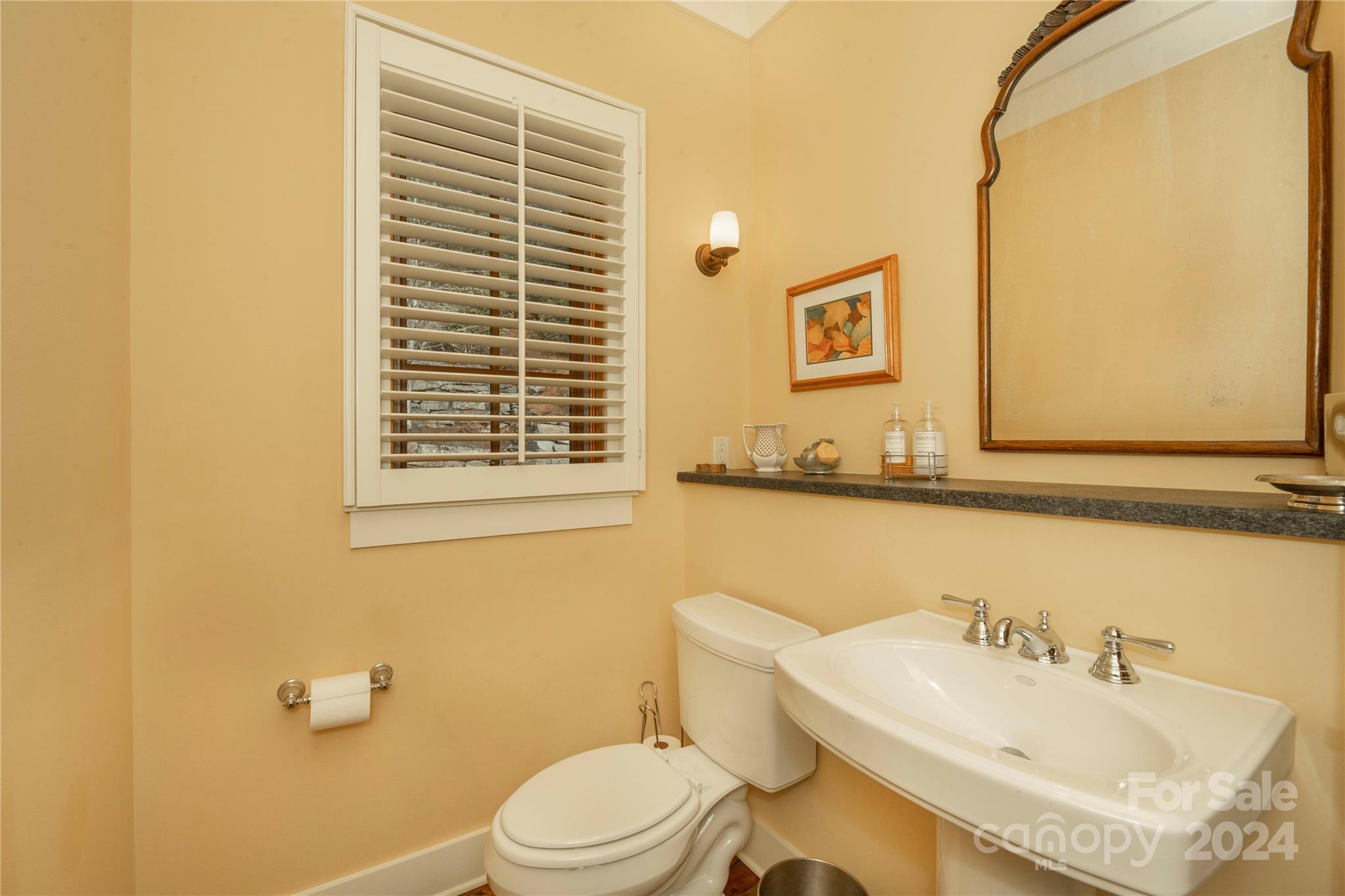 Straus Park - Residential