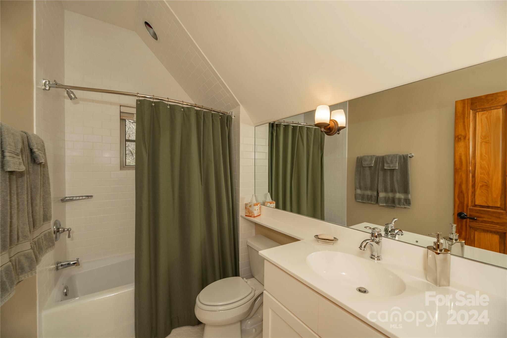 Straus Park - Residential