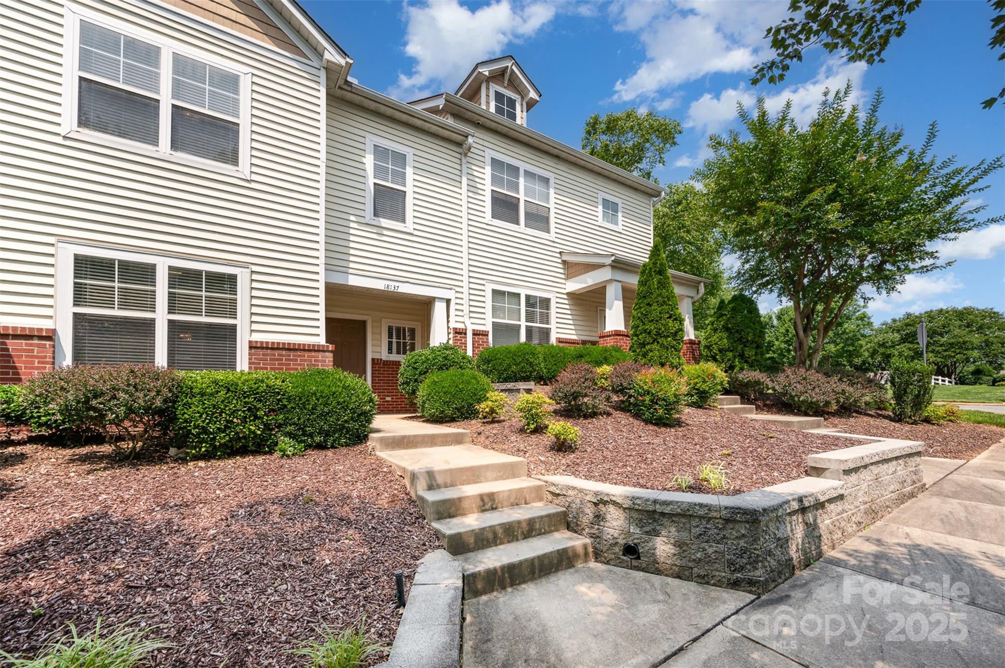 18137 Amberwood Glen Drive