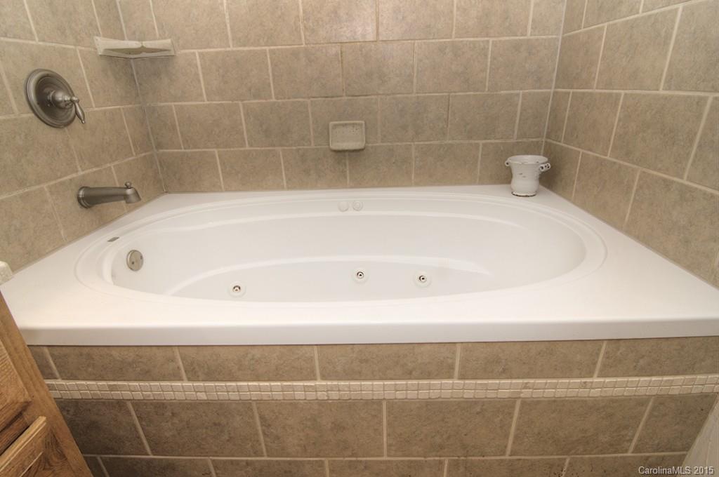 Tega Cay - Residential