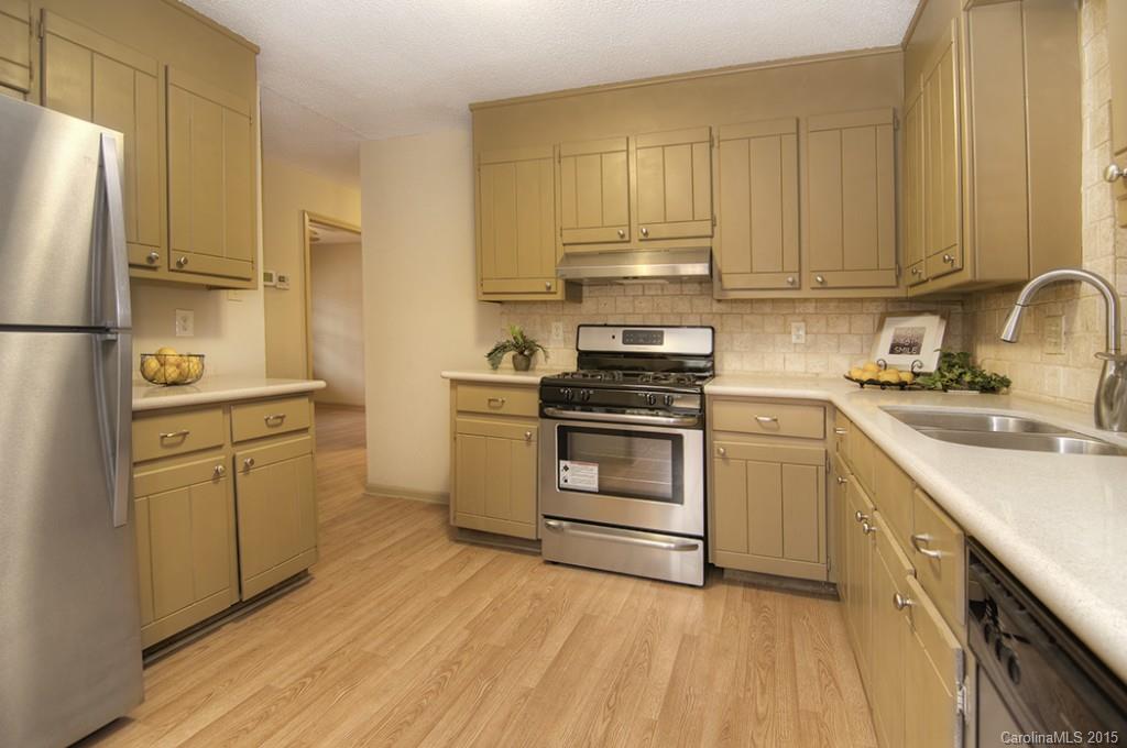 Tega Cay - Residential