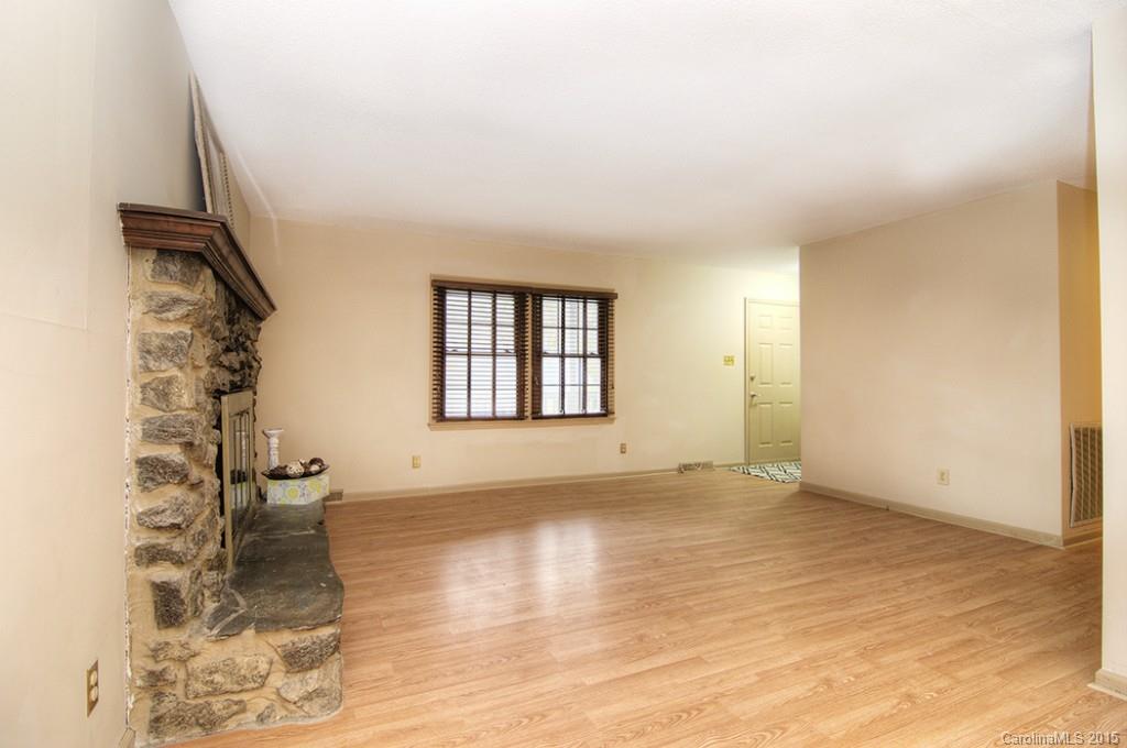 Tega Cay - Residential