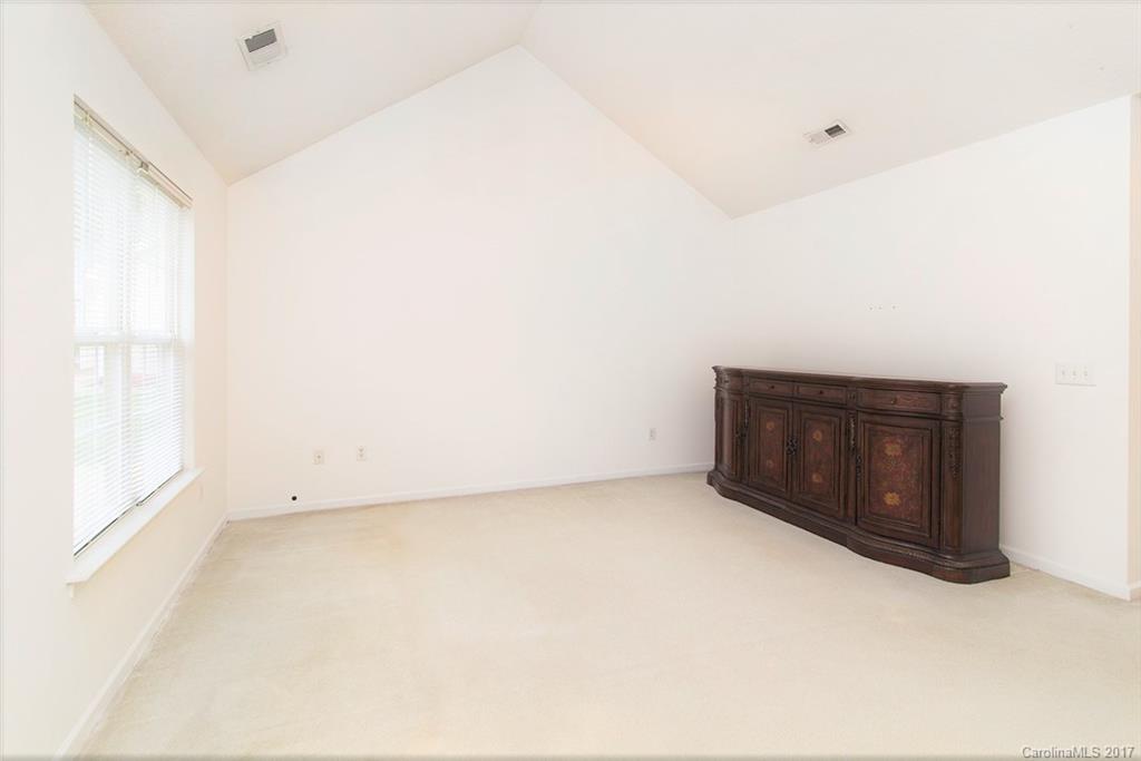 Jordans Pond - Residential