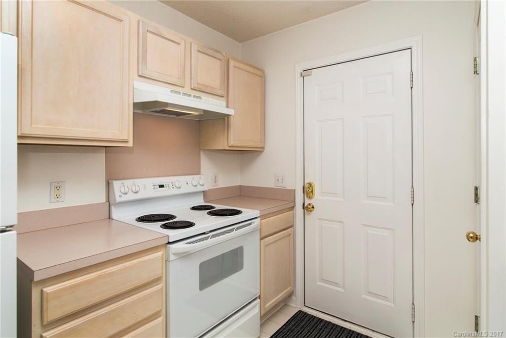 Jordans Pond - Residential