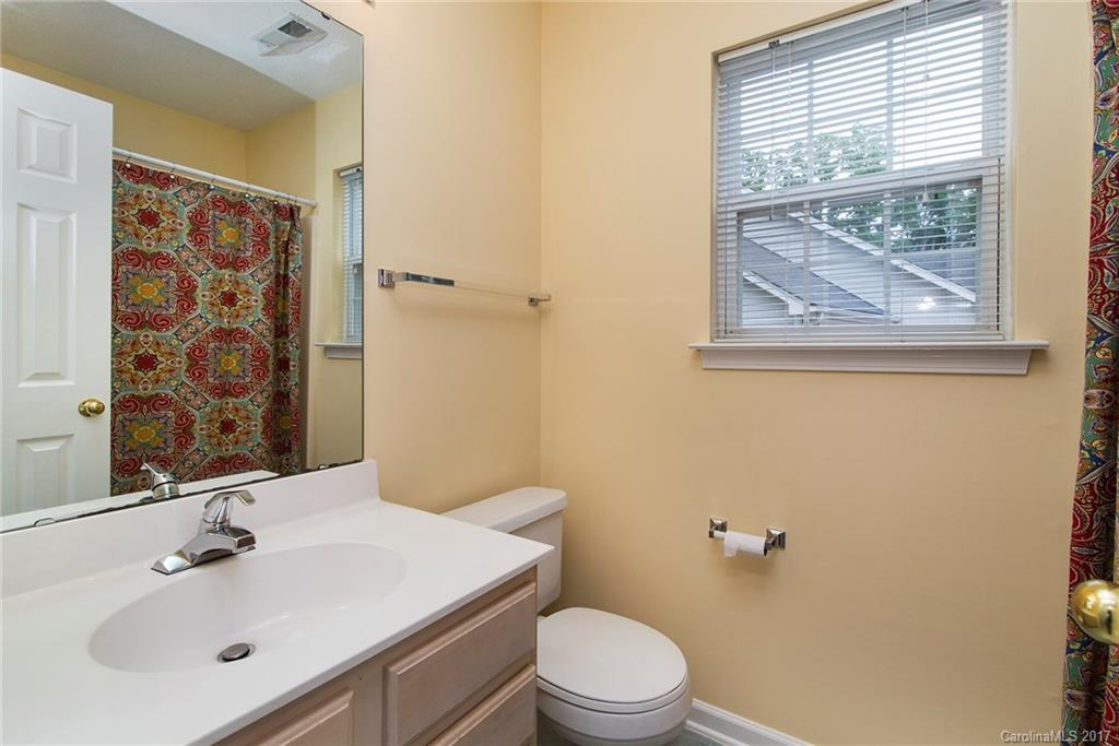 Jordans Pond - Residential