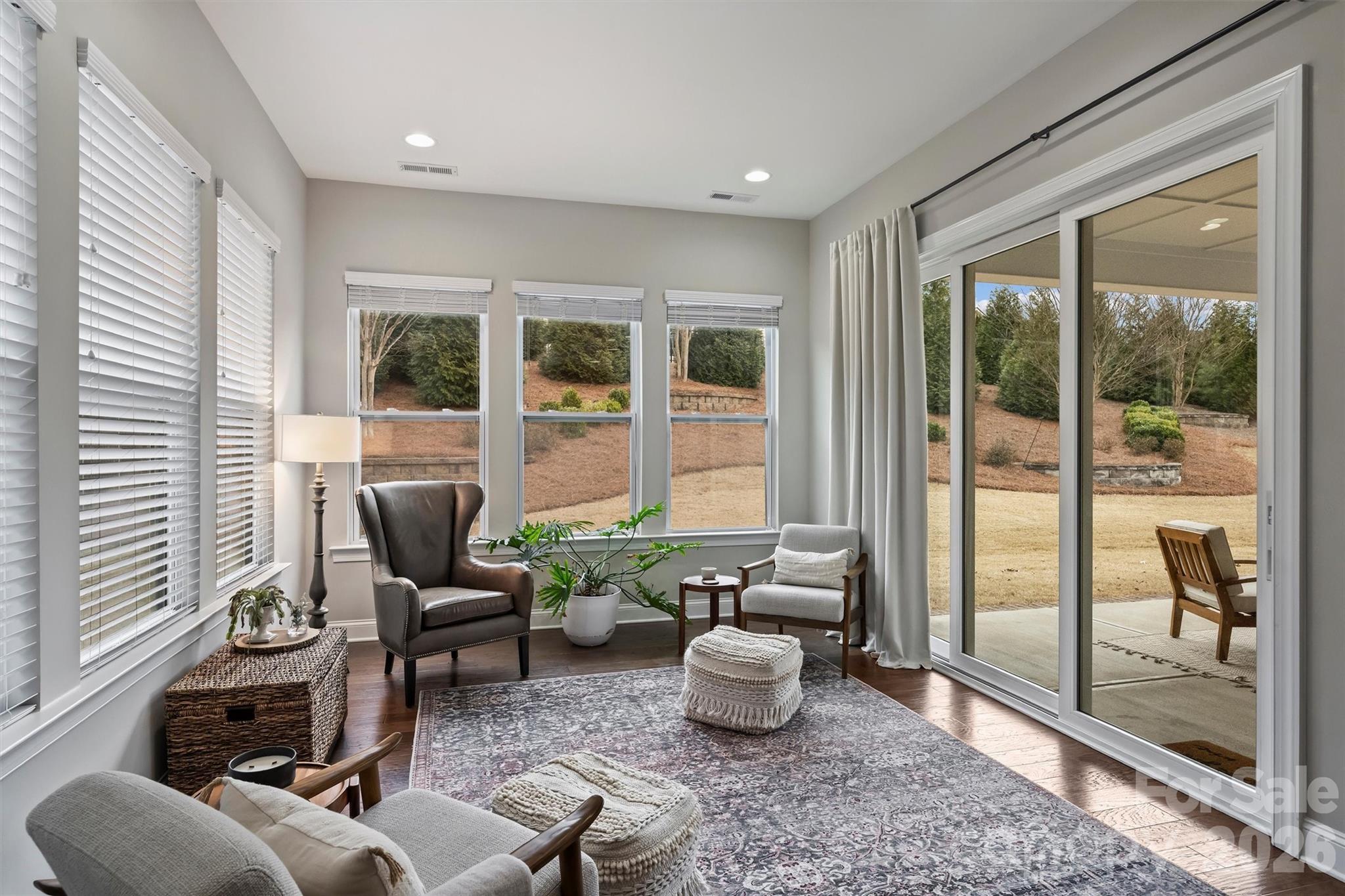 The Palisades - Residential