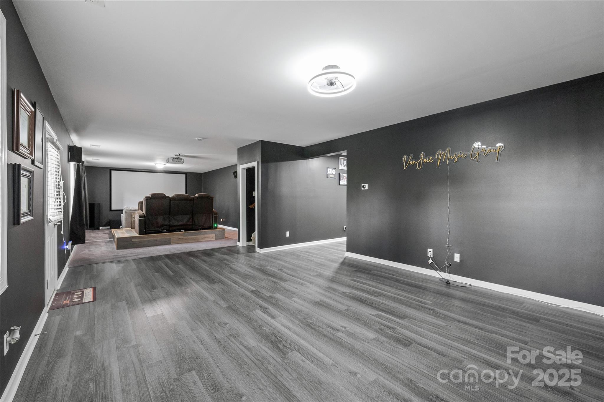 The Vineyards on Lake Wylie - Residential