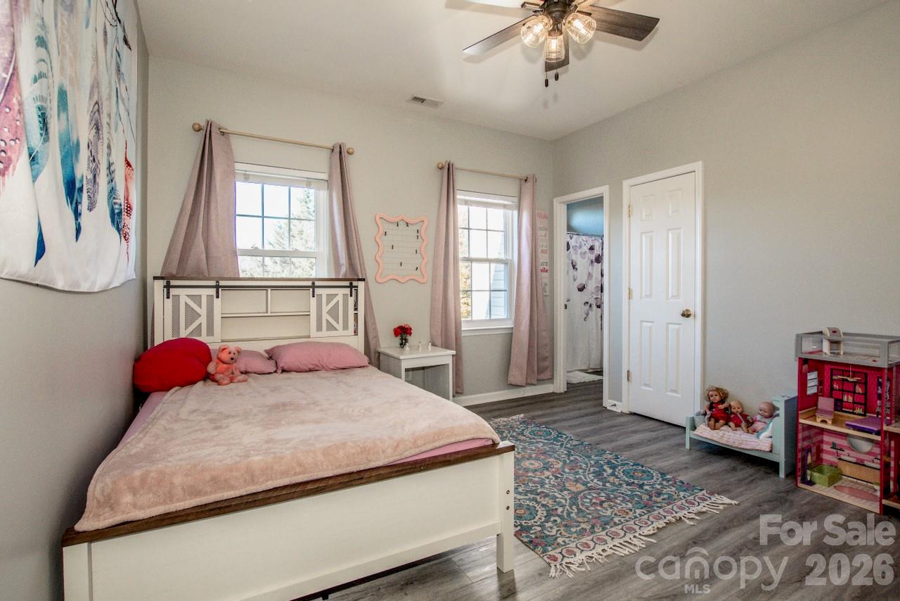 Harris Village - Residential