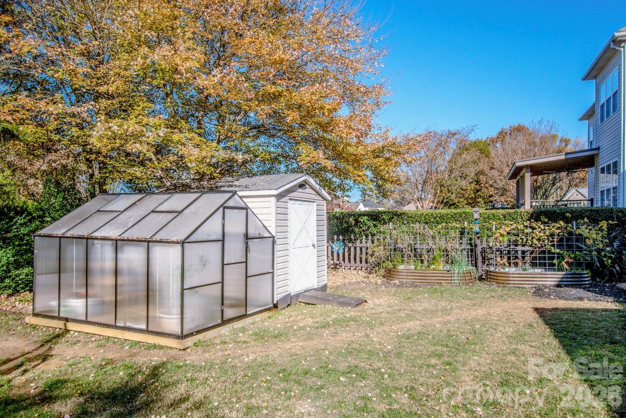 Harris Village - Residential