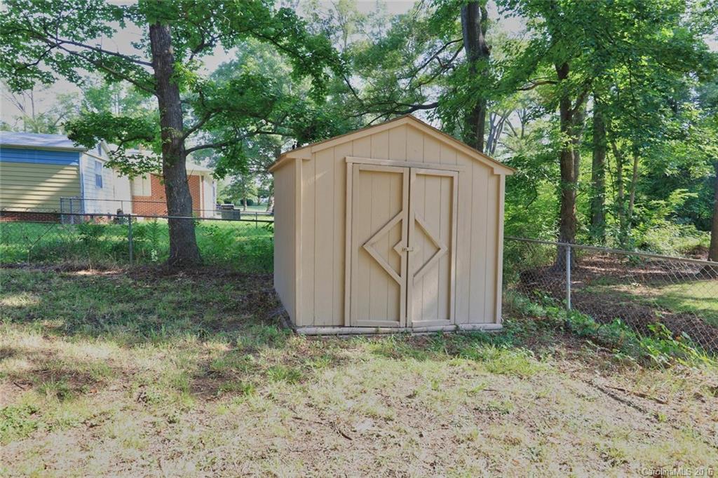 Oakwood Acres - Residential