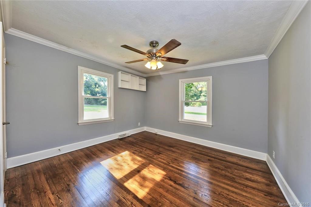 Oakwood Acres - Residential