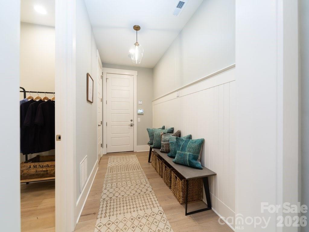 Davidson Retreat - Residential