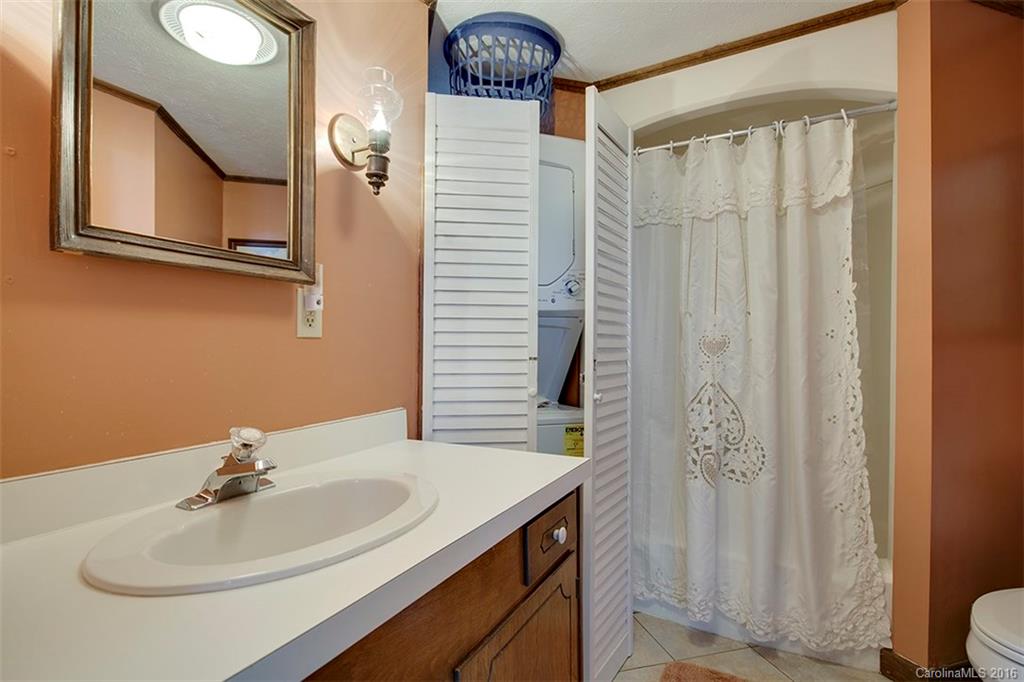 Connestee Falls - Residential