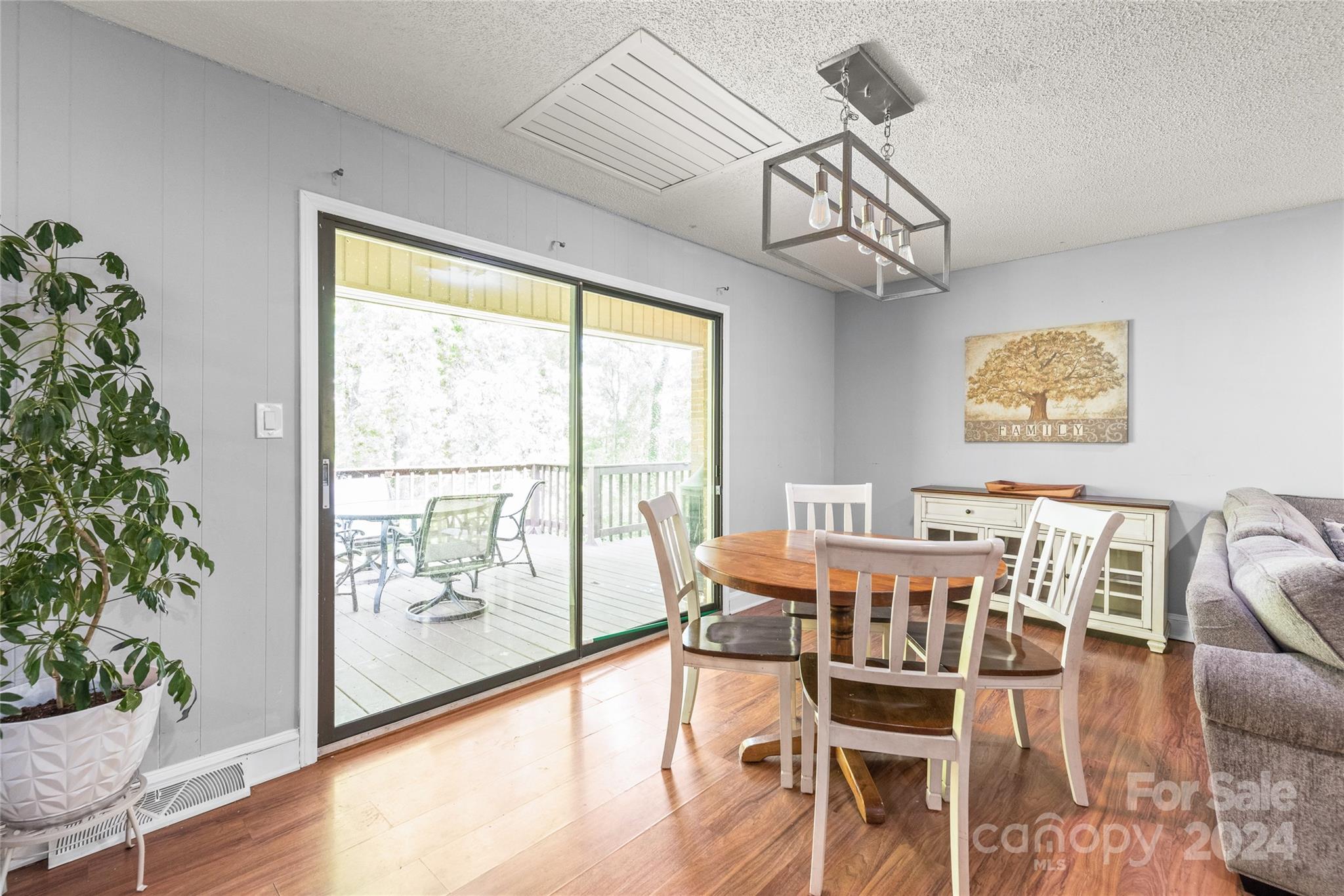 The Pines - Residential