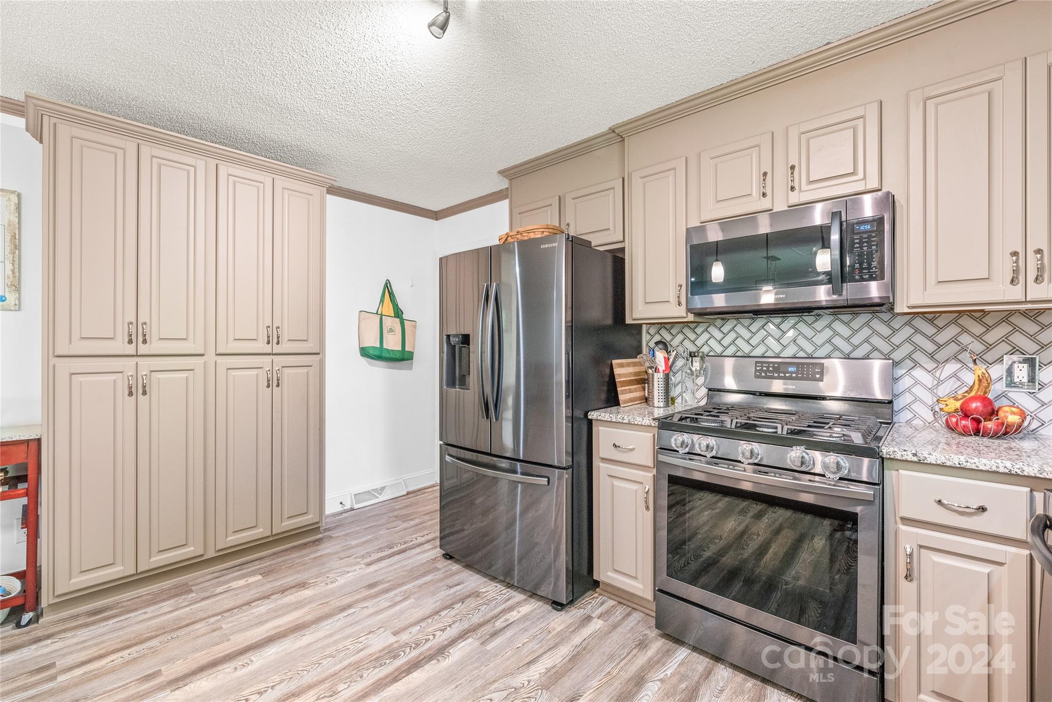 The Pines - Residential