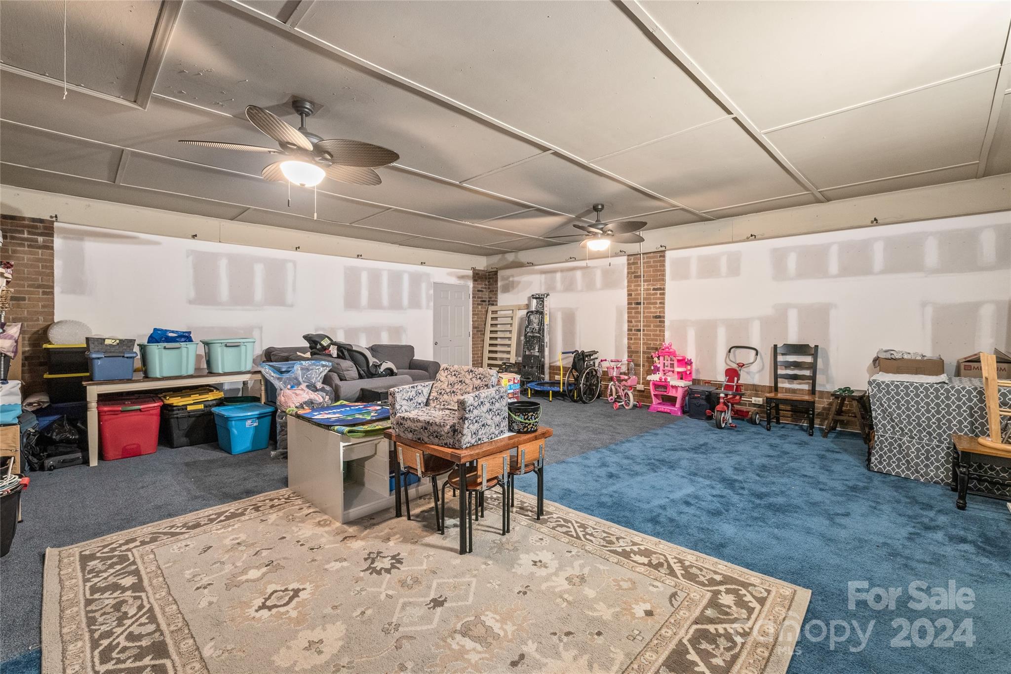 The Pines - Residential