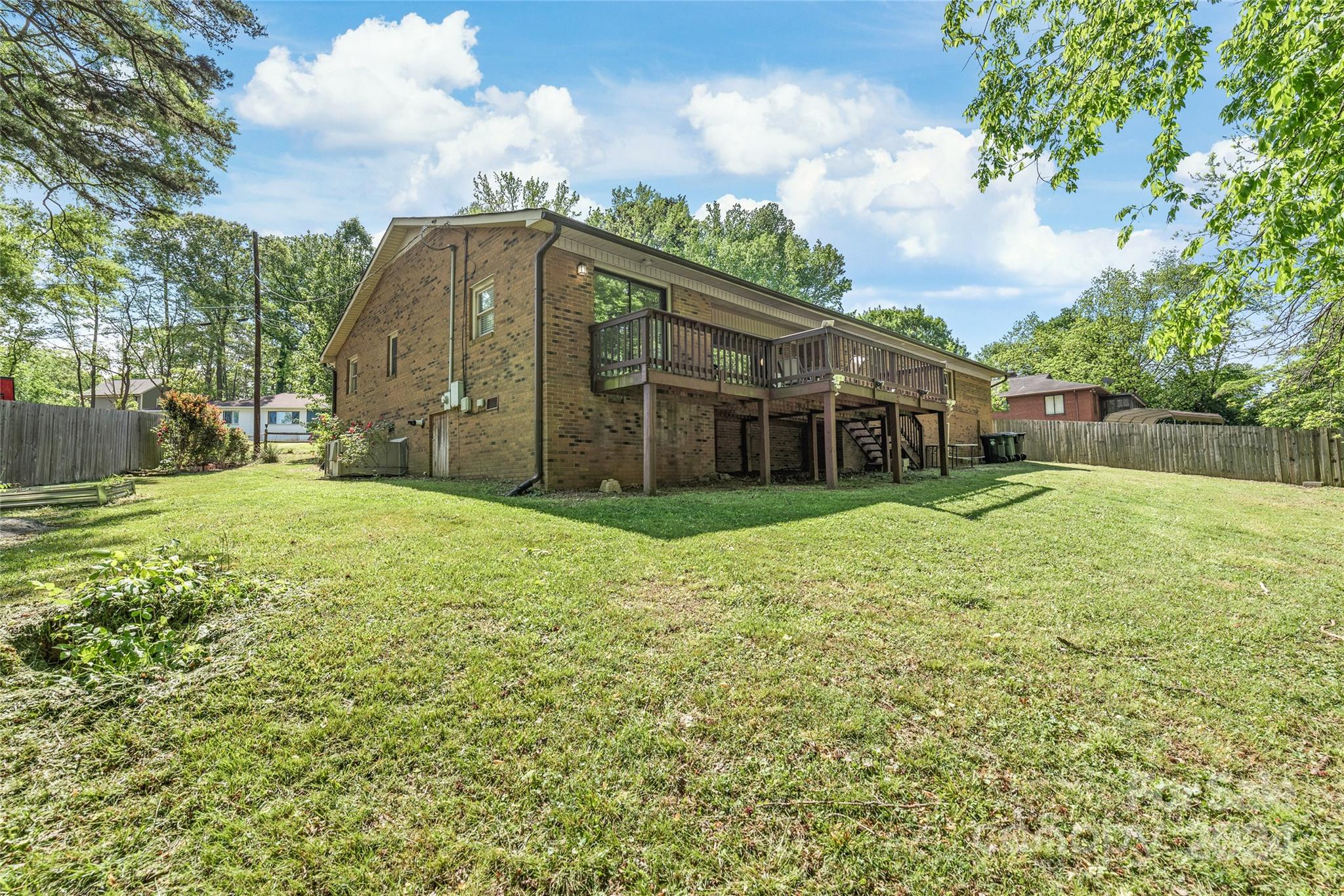 The Pines - Residential