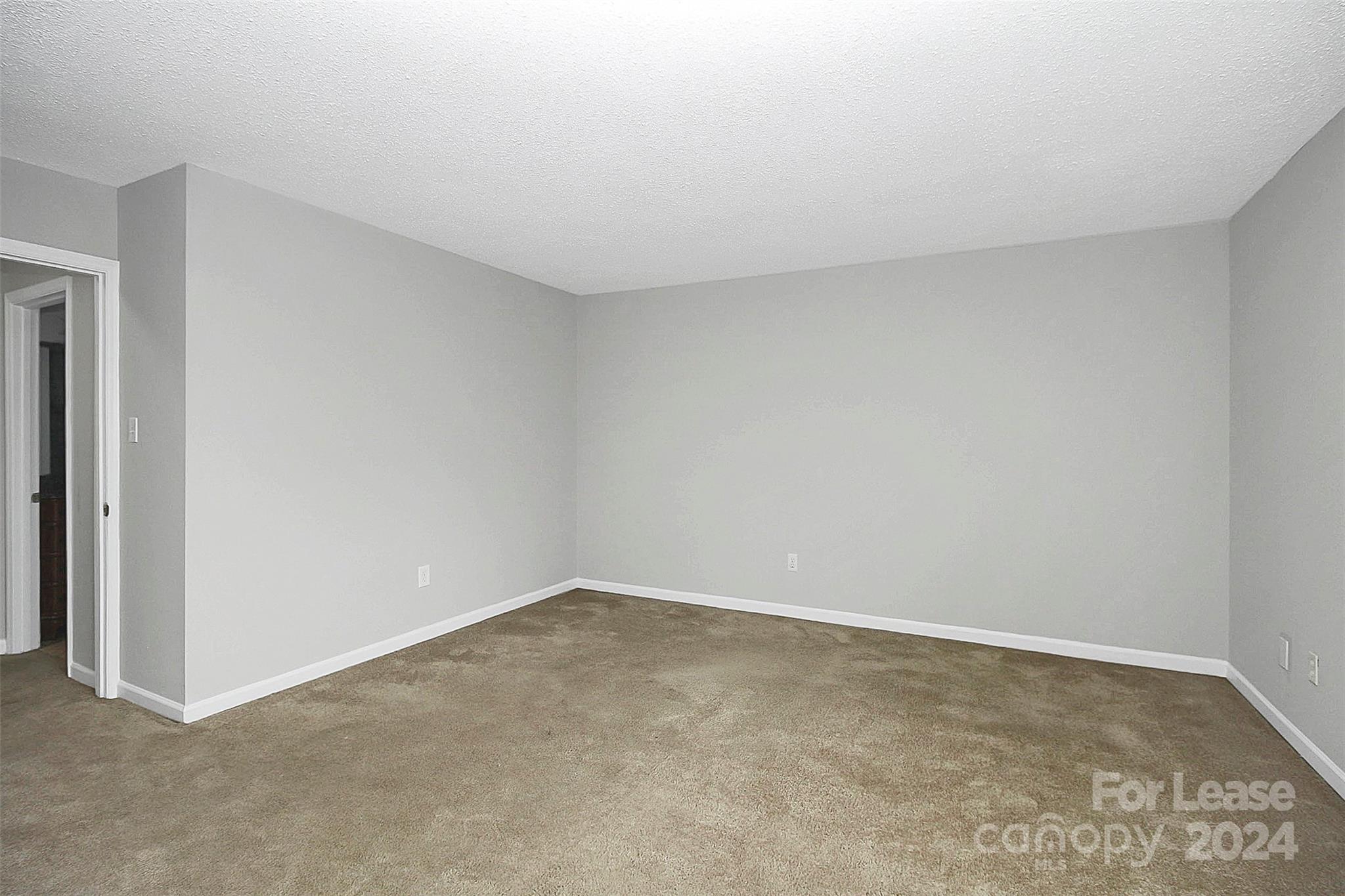 Lexington Commons - Residential Lease