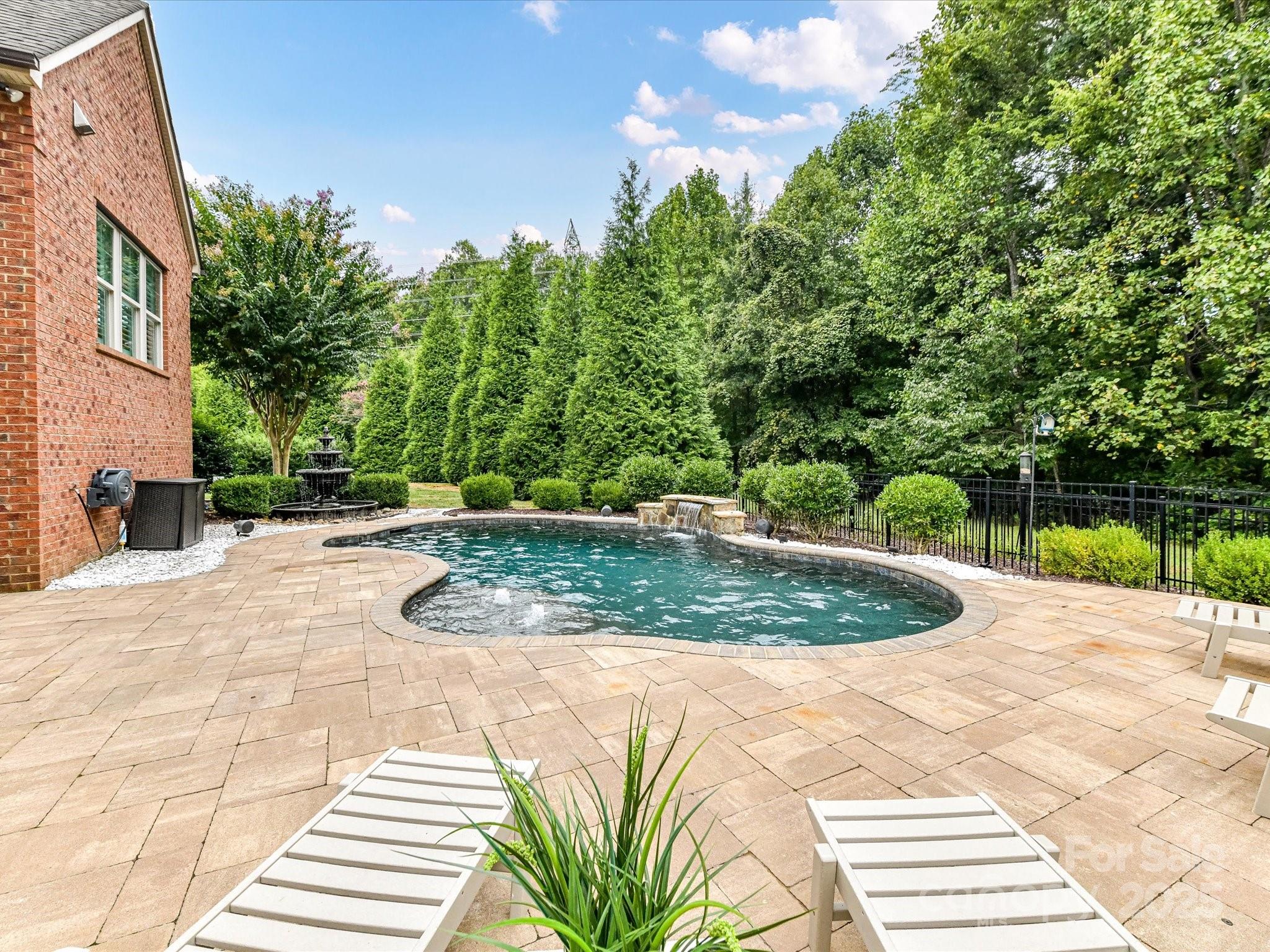 Robbins Park - Residential