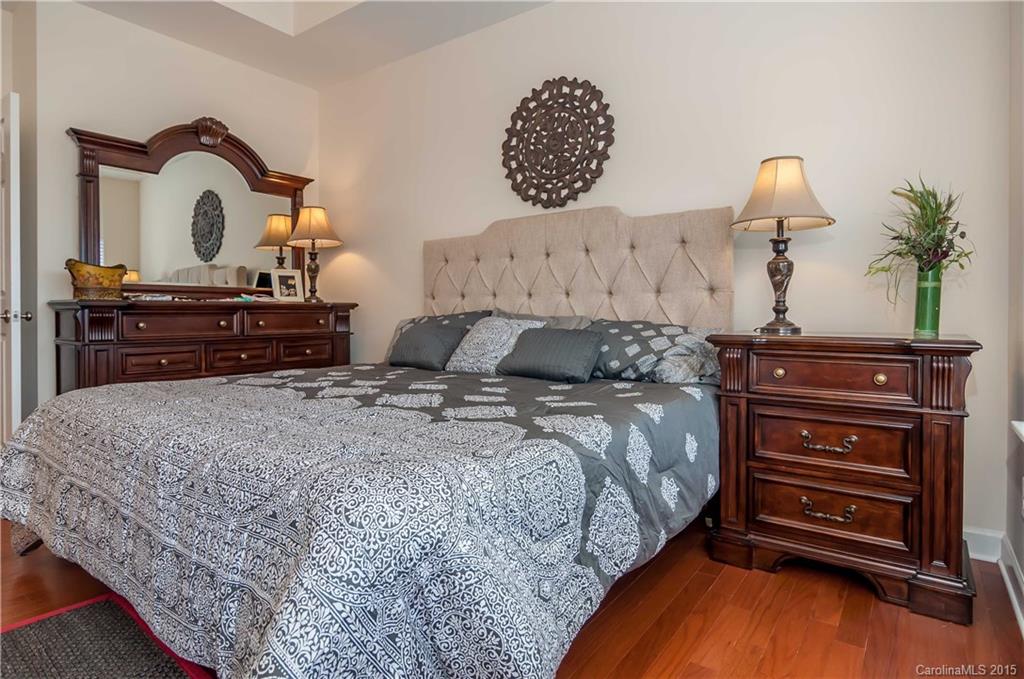 Riviera - Residential