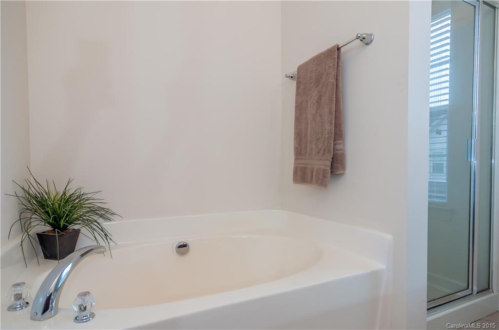 Riviera - Residential