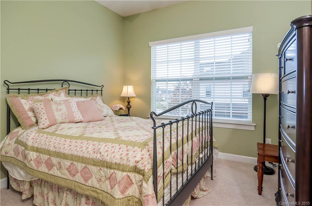 Riviera - Residential