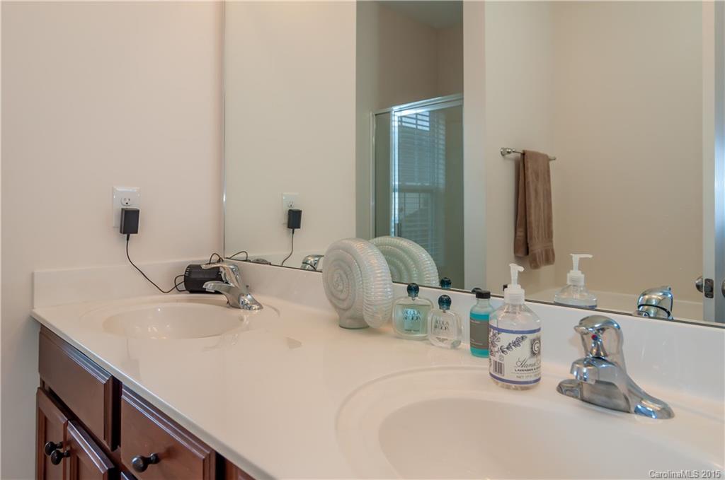 Riviera - Residential