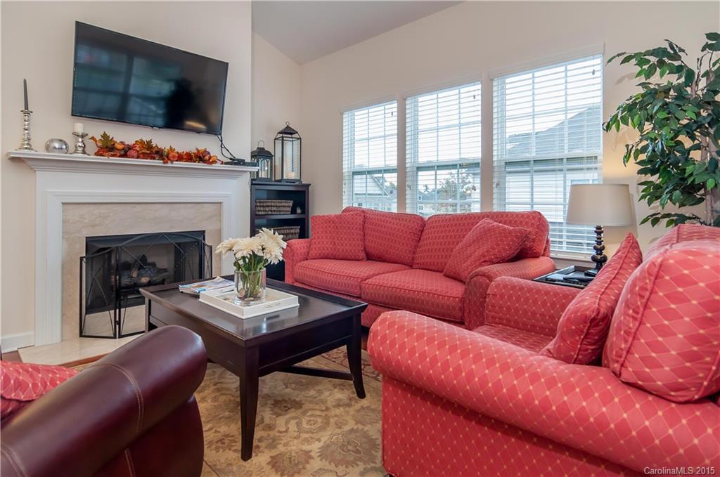 Riviera - Residential