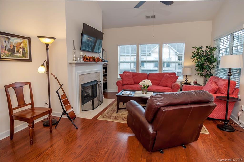 Riviera - Residential