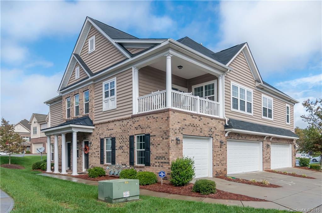 Riviera - Residential