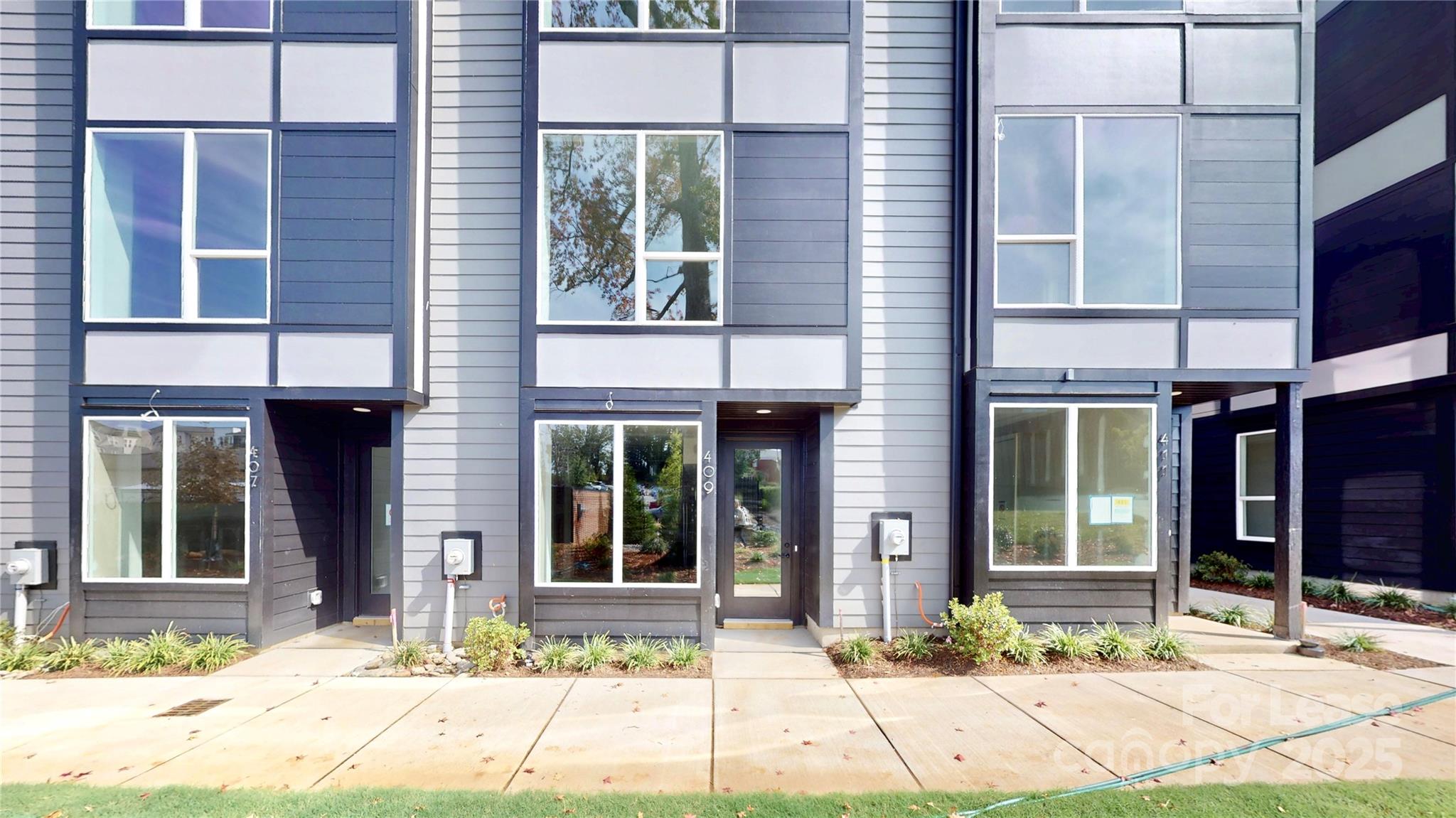 Verbena Townhomes - Residential Lease