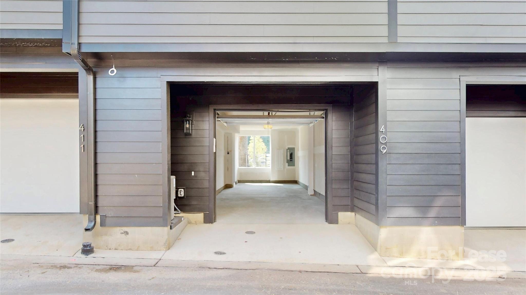 Verbena Townhomes - Residential Lease