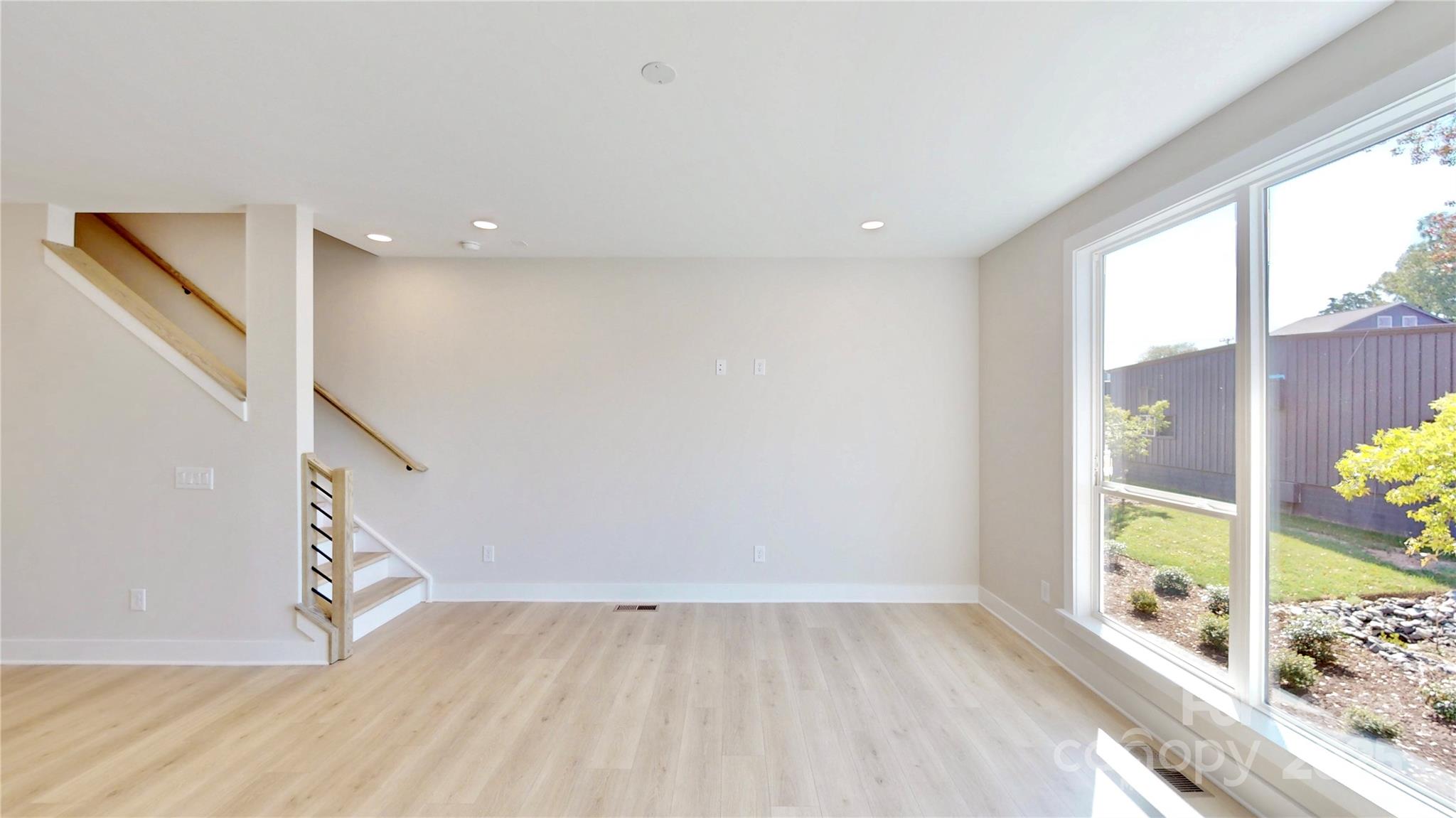 Verbena Townhomes - Residential Lease