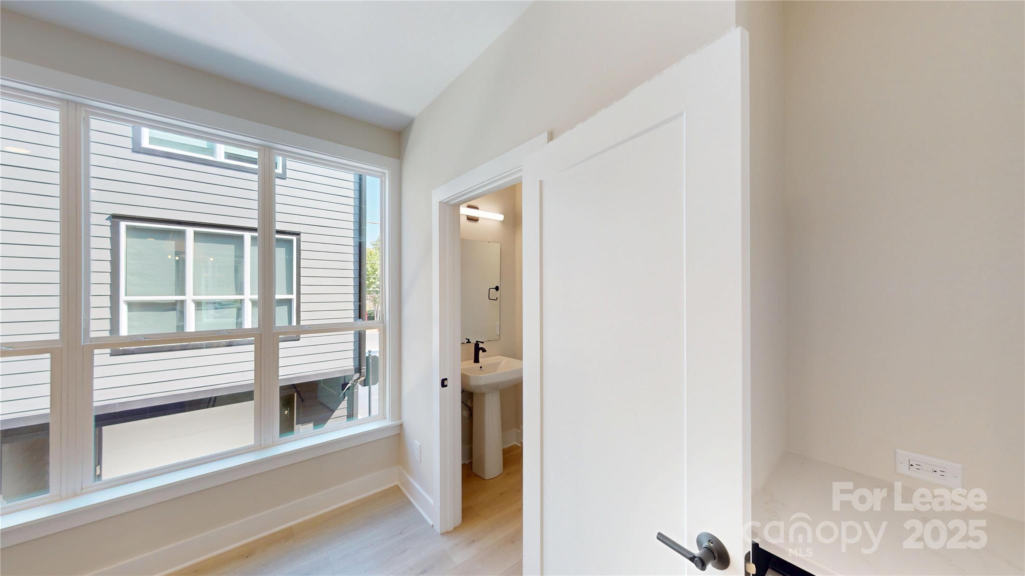 Verbena Townhomes - Residential Lease