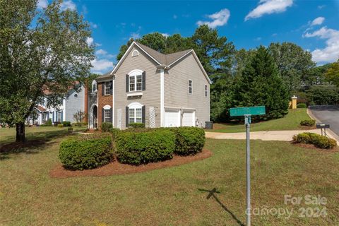 A home in Pineville