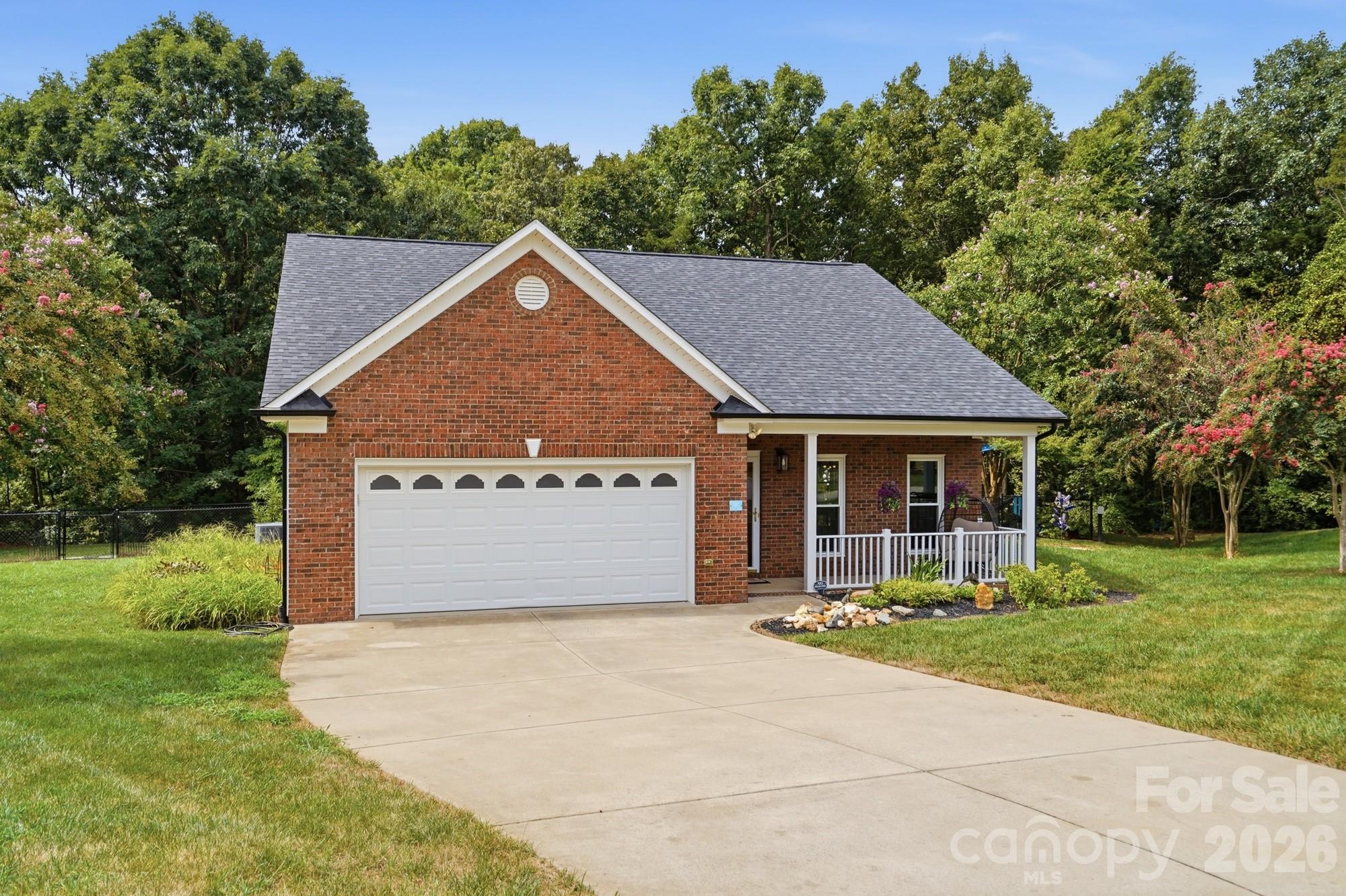 282 Kendra Drive SW