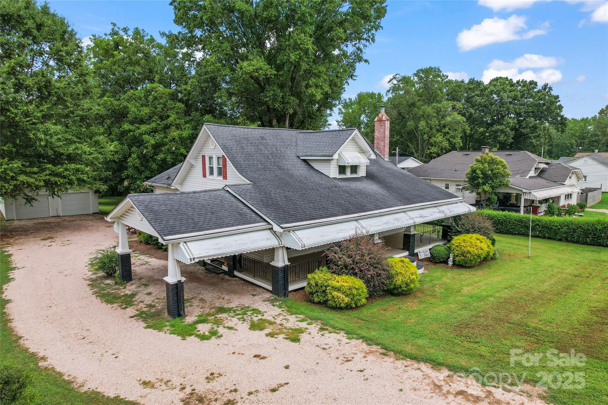2407 N Main Street