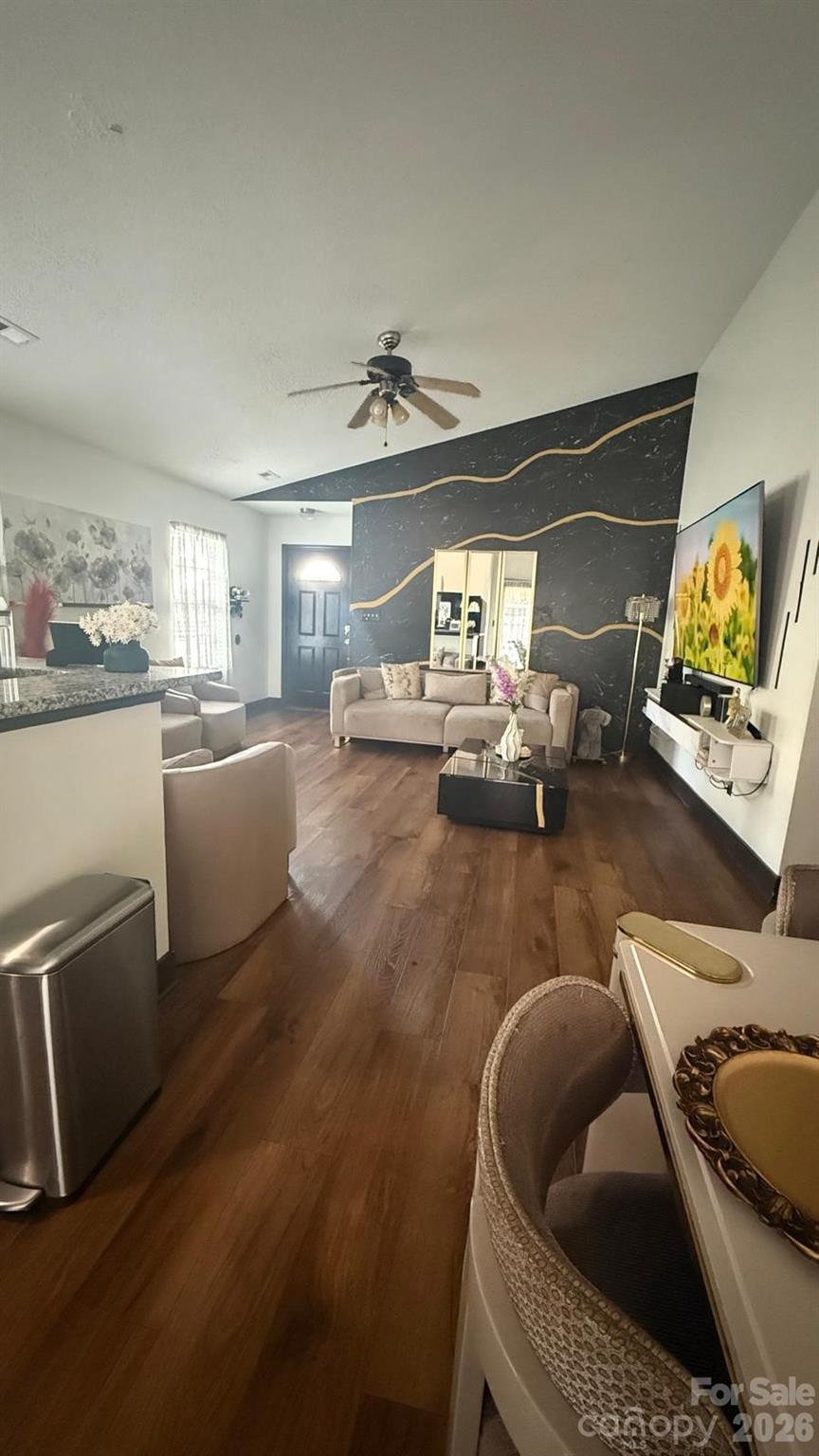 Stewarts Crossing - Residential