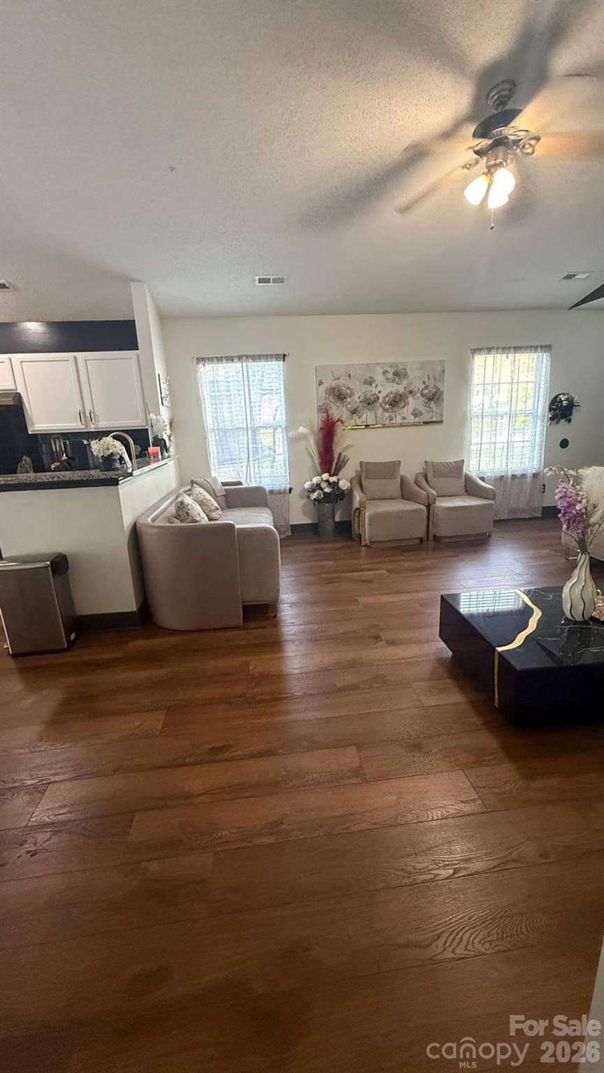 Stewarts Crossing - Residential