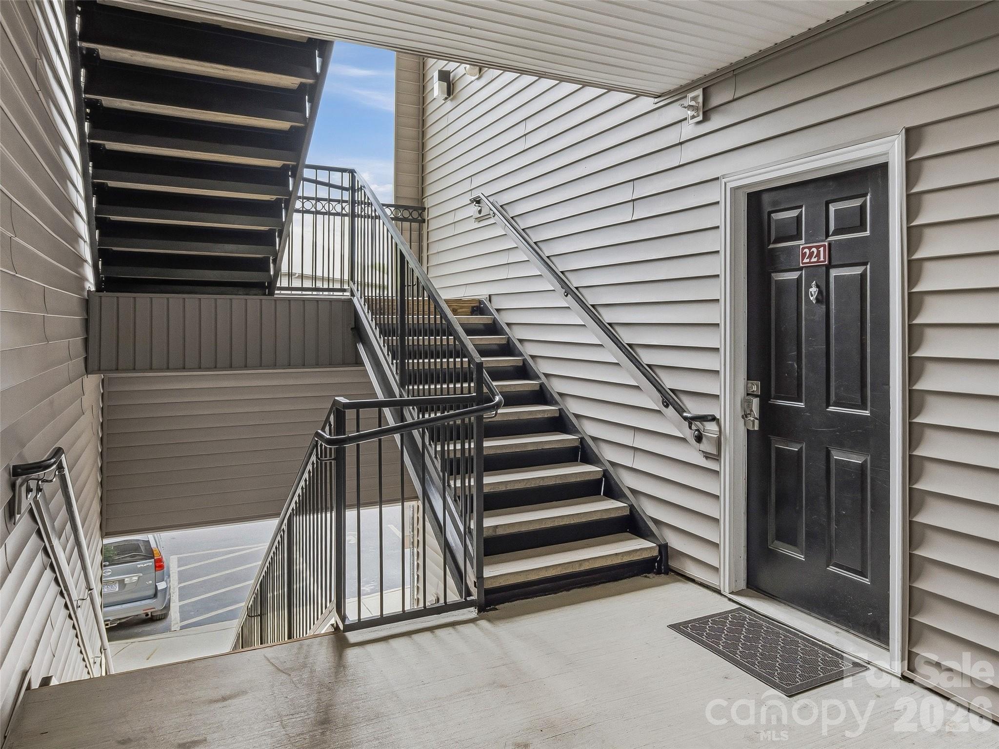 221 Appeldoorn Circle