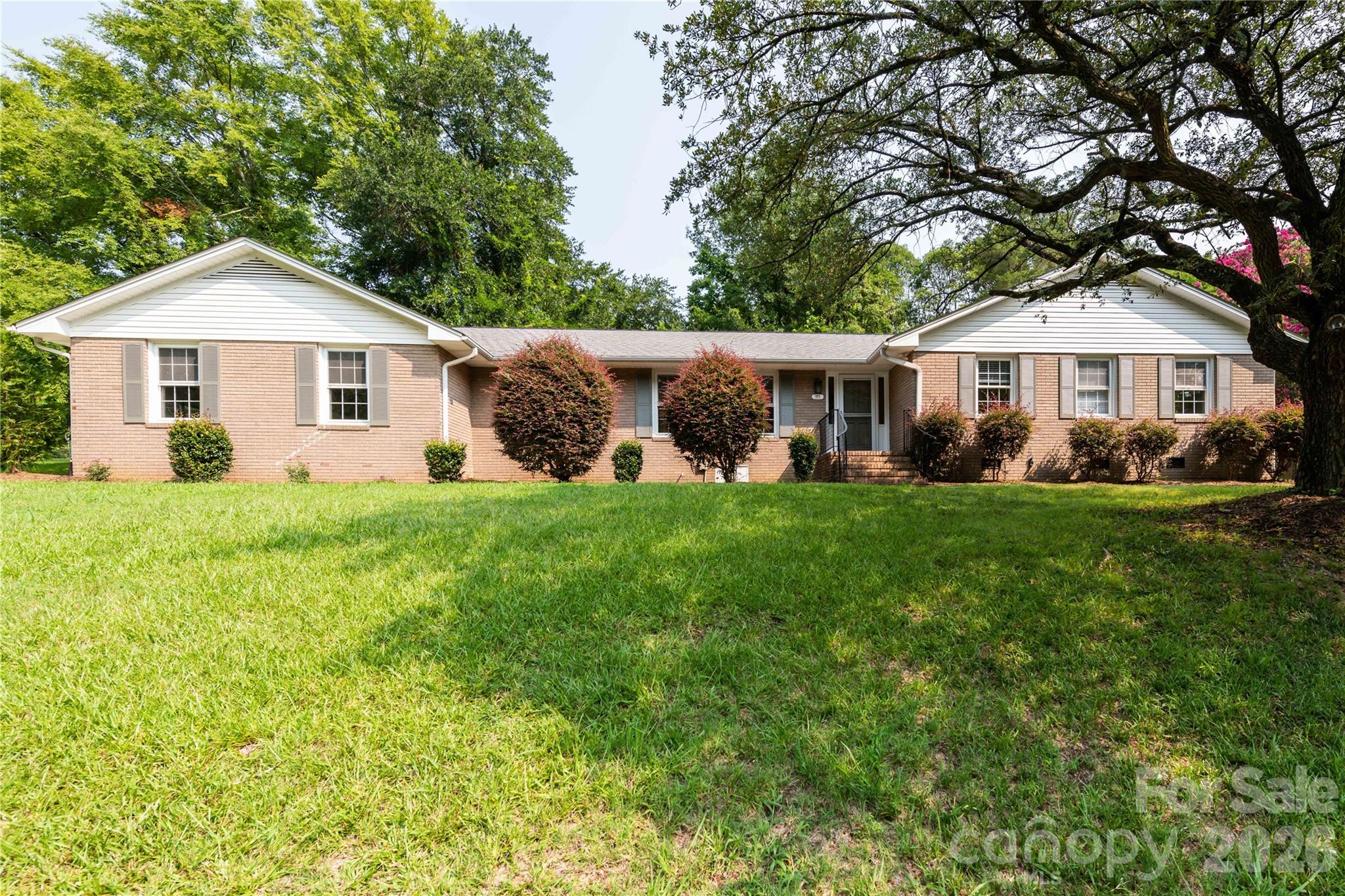 171 Suburban Avenue NE