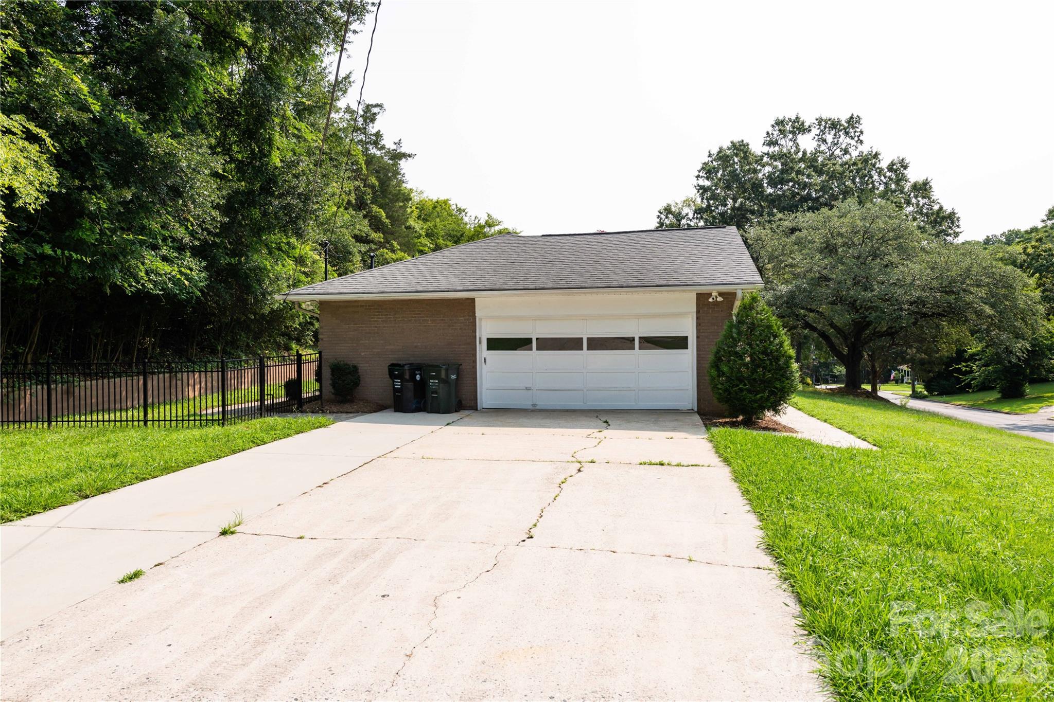 171 Suburban Avenue NE