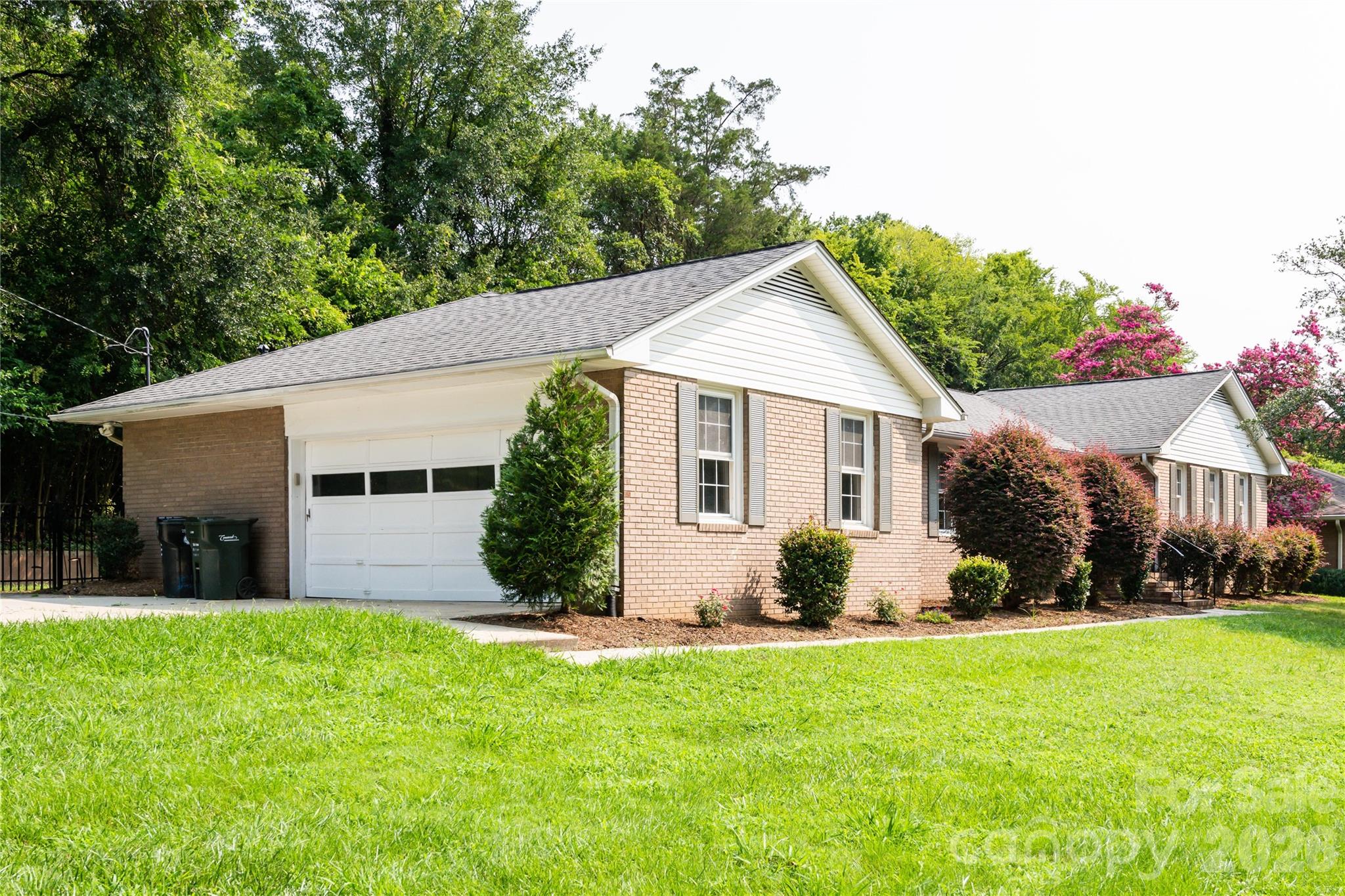 171 Suburban Avenue NE