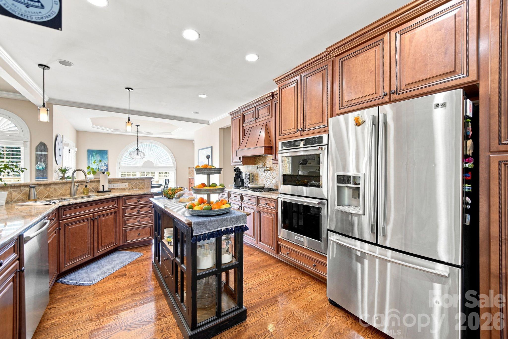 1001 Heritage Acres Drive