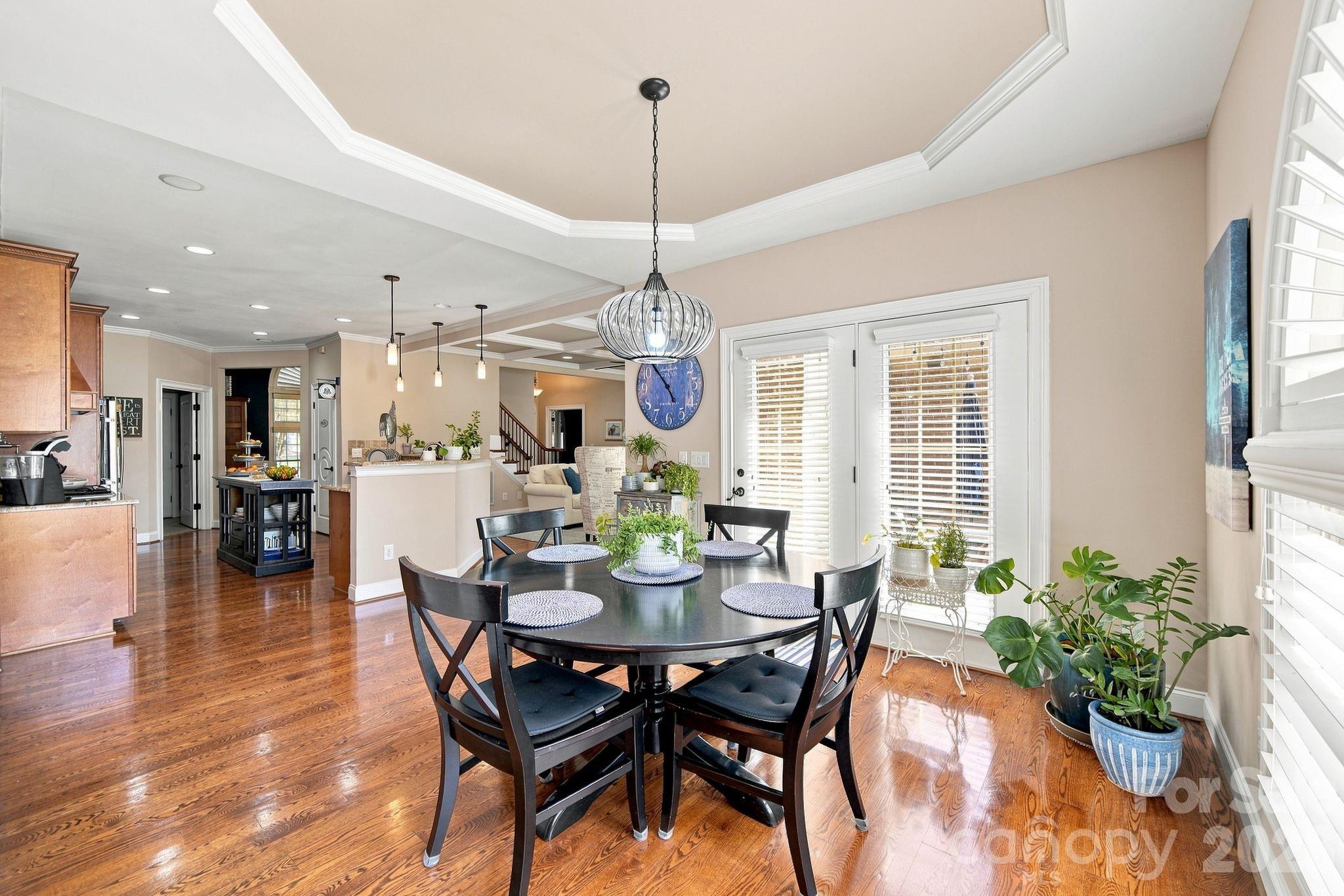 1001 Heritage Acres Drive