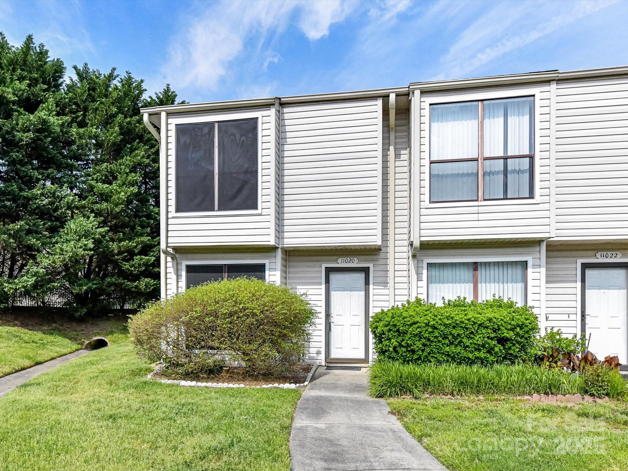 11020 Carmel Crossing Road