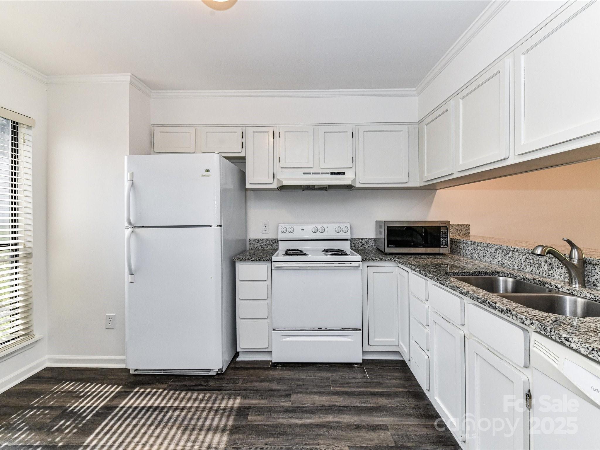 Carmel Crossing - Residential